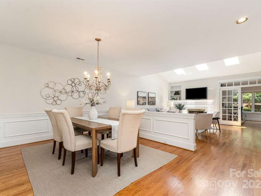 6602 Gaywind Drive, Charlotte, NC 28226.  MLS# CAR4274468, YatesRealty ID 23299. 