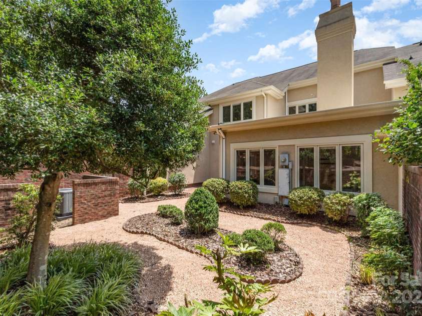 6602 Gaywind Drive, Charlotte, NC 28226.  MLS# CAR4274468, YatesRealty ID 23299. 