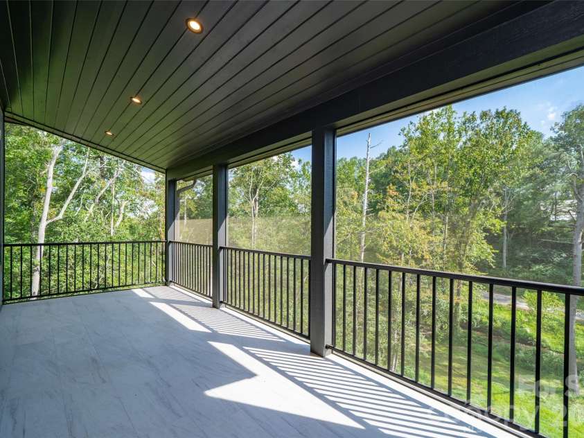27 George Allen Ridge, Arden, NC 28704.  MLS# CAR4301850, YatesRealty ID 2330. 