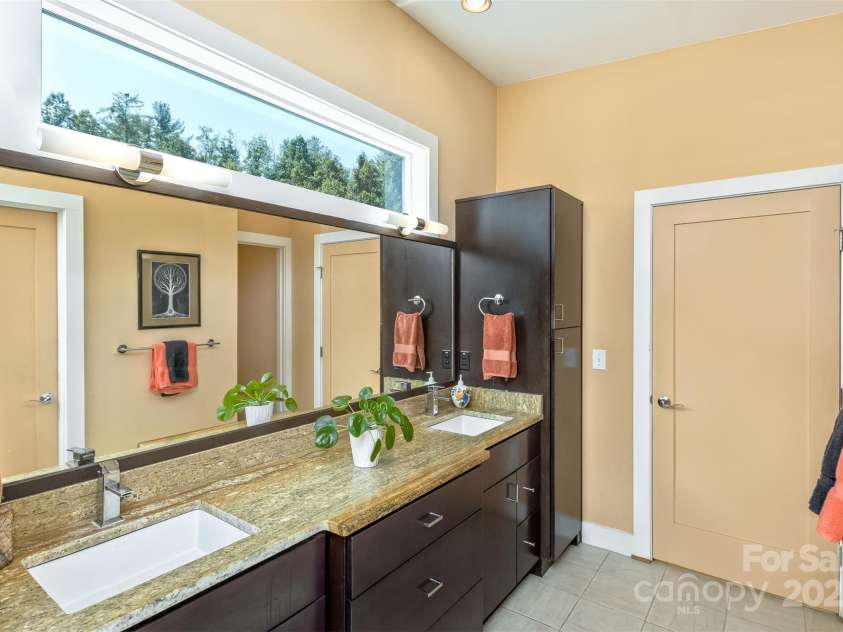 404 Amanda Drive, Mars Hill, NC 28754.  MLS# CAR4232022, YatesRealty ID 2330. Luxury awaits you...