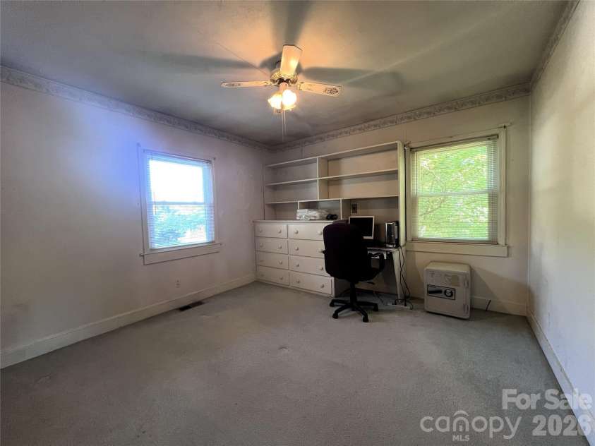 209 Roxford Road, Kings Mountain, NC 28086.  MLS# CAR4382118, YatesRealty ID 23300. 