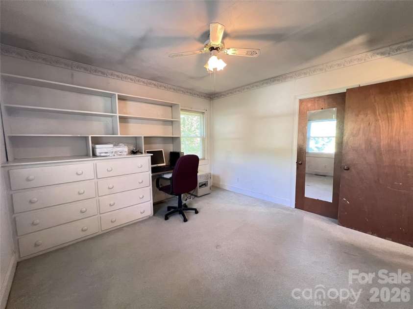 209 Roxford Road, Kings Mountain, NC 28086.  MLS# CAR4382118, YatesRealty ID 23300. 