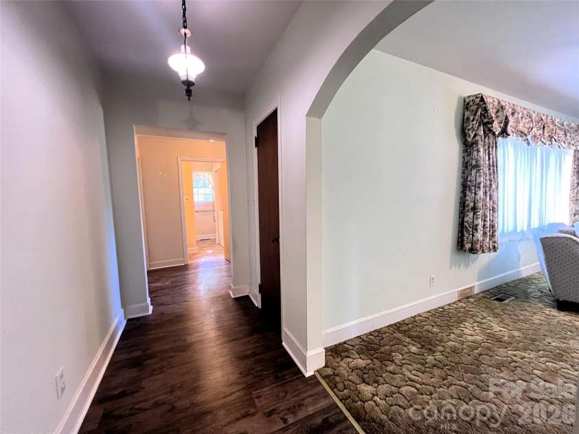 209 Roxford Road, Kings Mountain, NC 28086.  MLS# CAR4382118, YatesRealty ID 23300. 