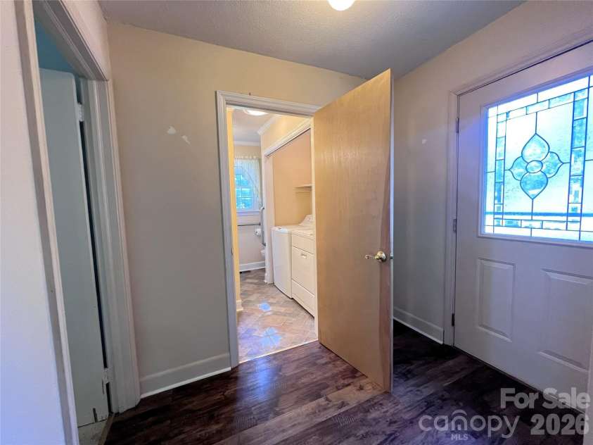 209 Roxford Road, Kings Mountain, NC 28086.  MLS# CAR4382118, YatesRealty ID 23300. 