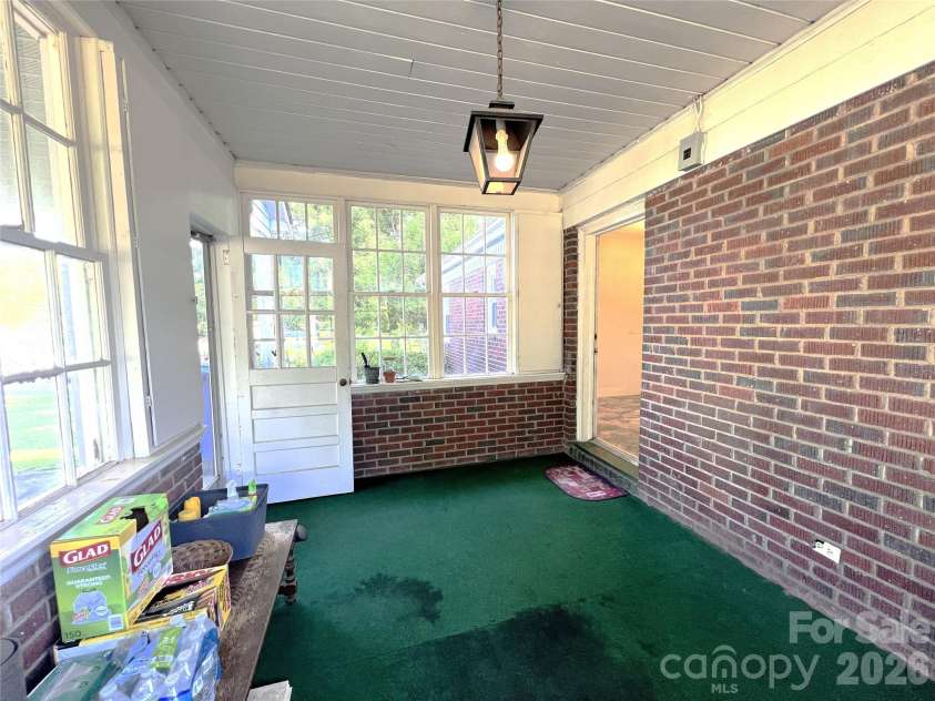 209 Roxford Road, Kings Mountain, NC 28086.  MLS# CAR4382118, YatesRealty ID 23300. 