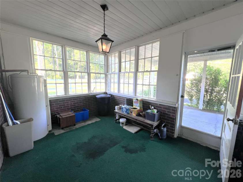 209 Roxford Road, Kings Mountain, NC 28086.  MLS# CAR4382118, YatesRealty ID 23300. 