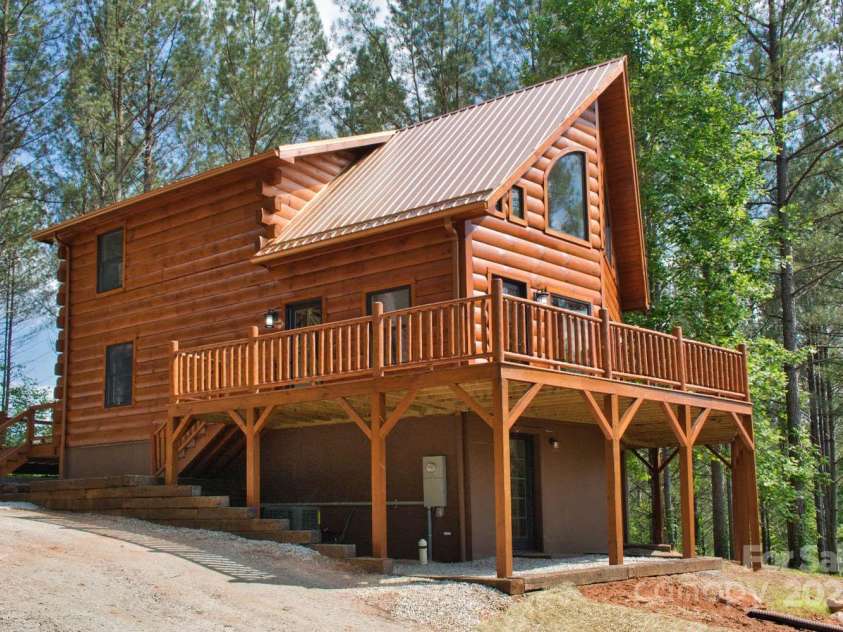 317 Knightsbridge Circle, Union Mills, NC 28167.  MLS# CAR4268321, YatesRealty ID 23302. 