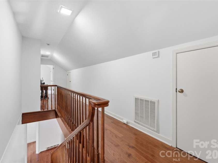 604 Whittington Place, Statesville, NC 28677.  MLS# CAR4362942, YatesRealty ID 23302. 