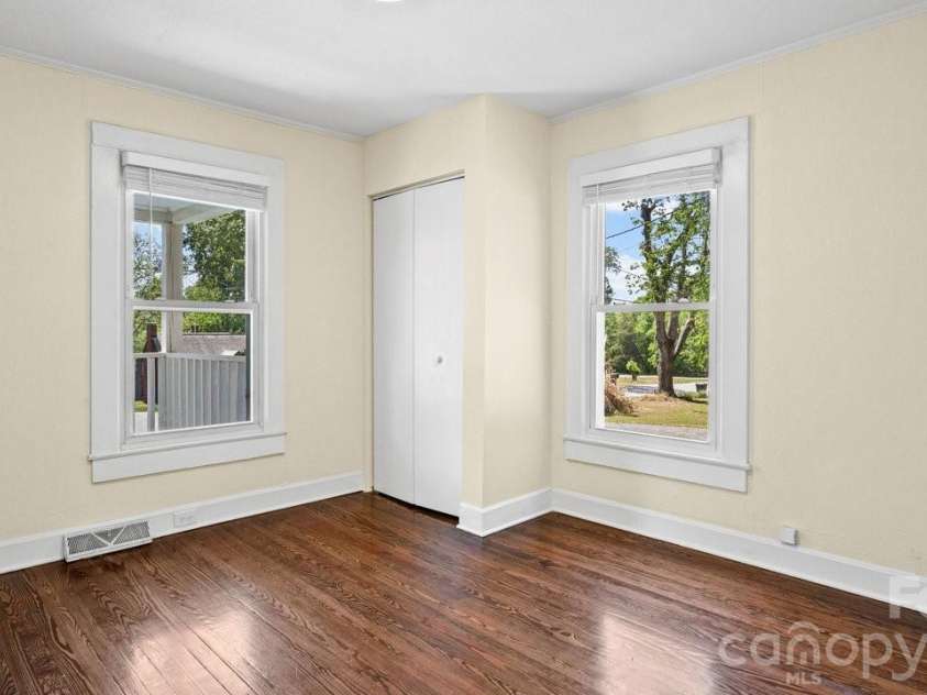 612 Rowan Mills Road, Salisbury, NC 28147.  MLS# CAR4374315, YatesRealty ID 23304. 