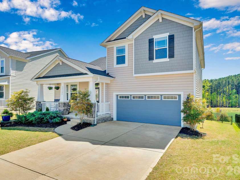 13124 Lakemore Drive, Charlotte, NC 28278.  MLS# CAR4366495, YatesRealty ID 23305. 