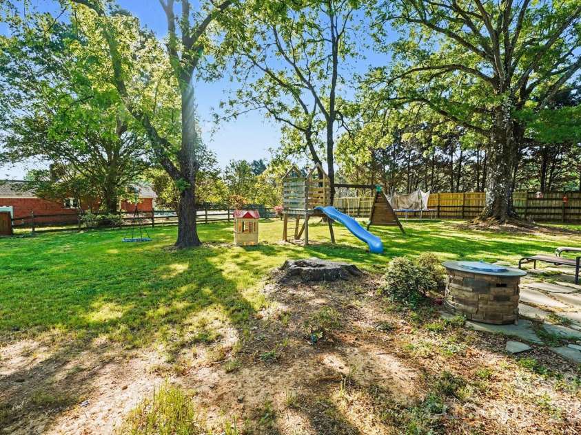 211 Baucom Deese Road, Monroe, NC 28110.  MLS# CAR4371636, YatesRealty ID 23306. 
