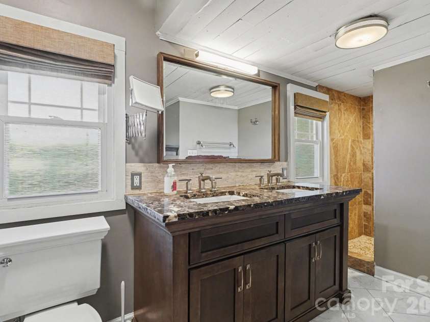 211 Baucom Deese Road, Monroe, NC 28110.  MLS# CAR4371636, YatesRealty ID 23306. 