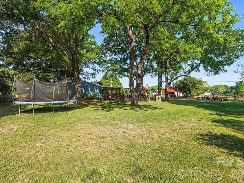 211 Baucom Deese Road, Monroe, NC 28110.  MLS# CAR4371636, YatesRealty ID 23306. 