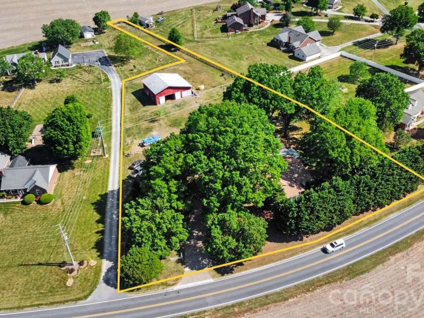 211 Baucom Deese Road, Monroe, NC 28110.  MLS# CAR4371636, YatesRealty ID 23306. Lines are approximate.