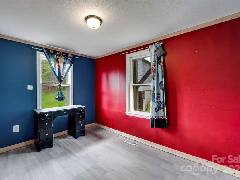 387 Sheep Rock Cove Road, Whittier, NC 28789.  MLS# CAR4272962, YatesRealty ID 23306. 