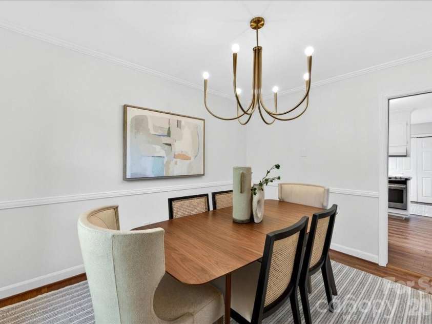 5712 Telfair Road, Charlotte, NC 28210.  MLS# CAR4380837, YatesRealty ID 23308. 