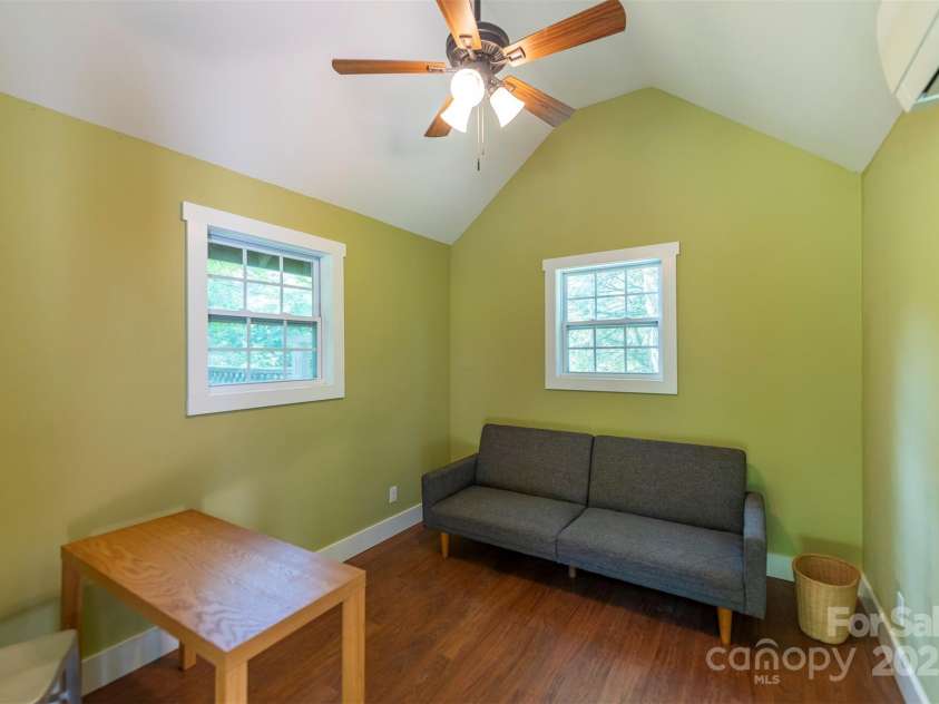 7 Western View Street, Black Mountain, NC 28711.  MLS# CAR4258093, YatesRealty ID 23308. 