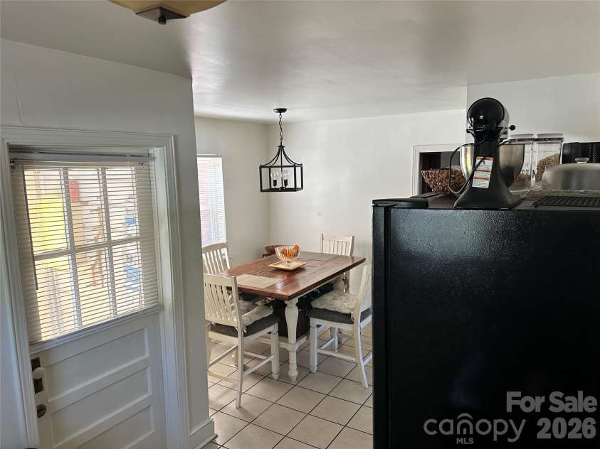 600 Cama Street, Charlotte, NC 28217.  MLS# CAR4403956, YatesRealty ID 23309. 