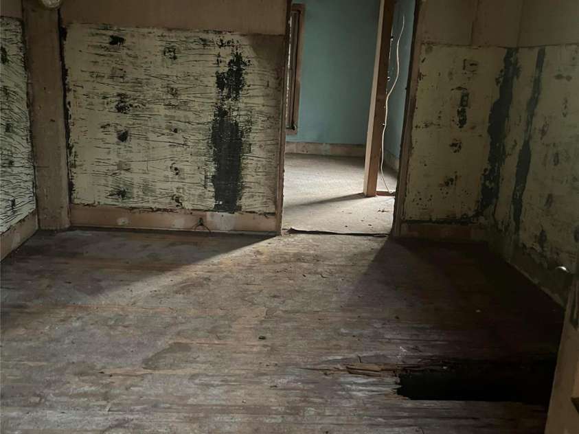 1128 Rosehill Drive, Lincolnton, NC 28092.  MLS# CAR4235237, YatesRealty ID 2331. 