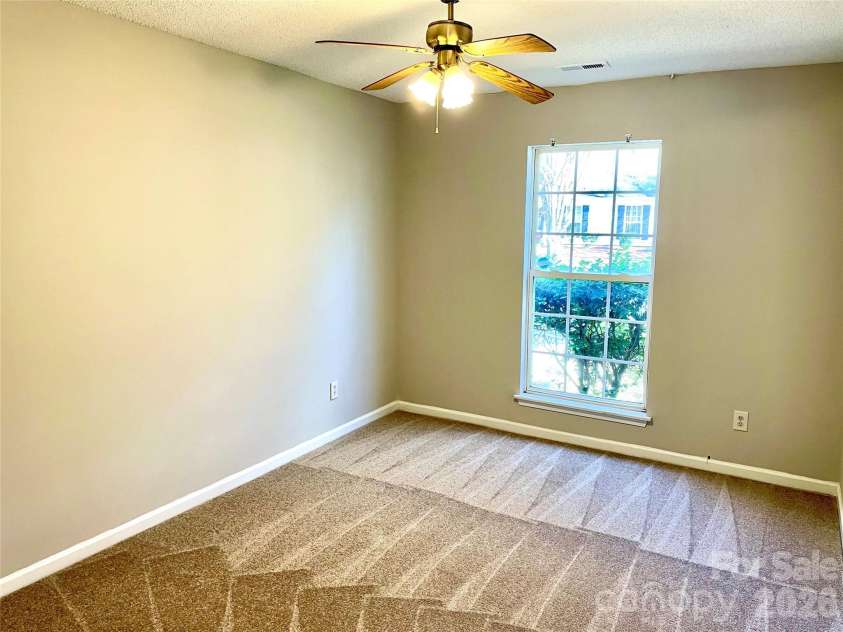 12151 Brownestone View Drive, Charlotte, NC 28269.  MLS# CAR4336952, YatesRealty ID 2331. 