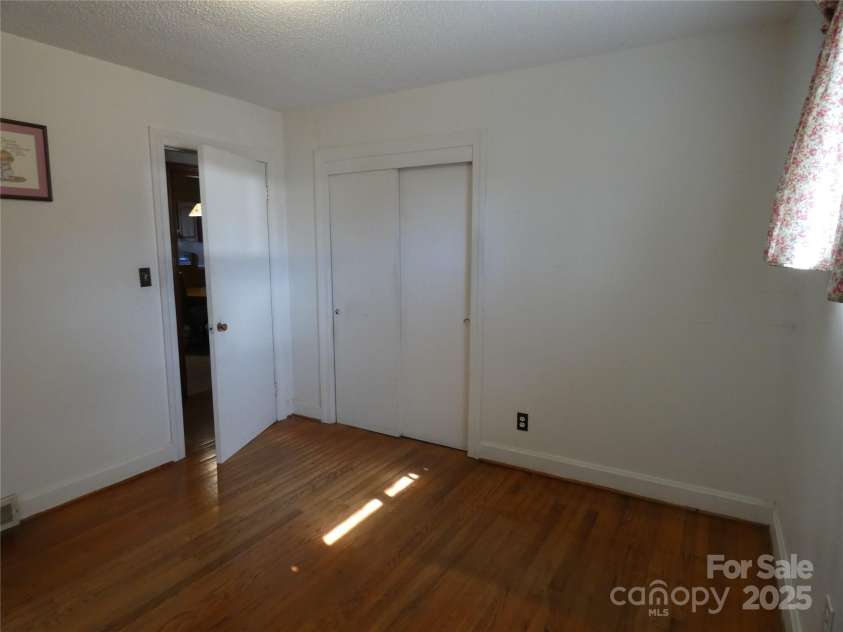 150 Fonda Road, Statesville, NC 28677.  MLS# CAR4321671, YatesRealty ID 2331. Bedroom 1 