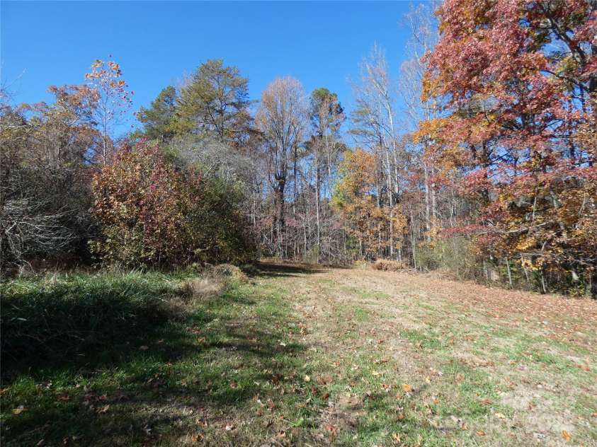 150 Fonda Road, Statesville, NC 28677.  MLS# CAR4321671, YatesRealty ID 2331. View of property