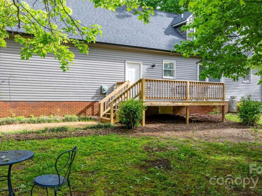 133 Solar Drive, Hudson, NC 28638.  MLS# CAR4258384, YatesRealty ID 23310. 