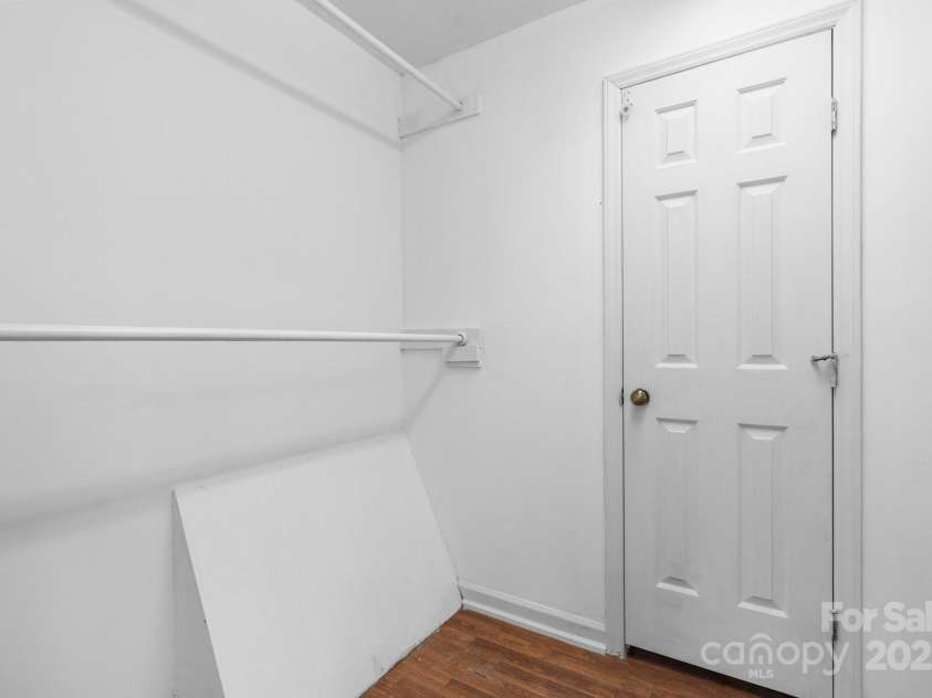 133 Solar Drive, Hudson, NC 28638.  MLS# CAR4258384, YatesRealty ID 23310. 