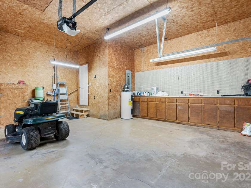 133 Solar Drive, Hudson, NC 28638.  MLS# CAR4258384, YatesRealty ID 23310. 
