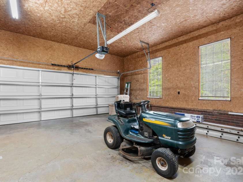 133 Solar Drive, Hudson, NC 28638.  MLS# CAR4258384, YatesRealty ID 23310. 