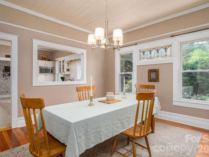 306 Old Post Road, Cherryville, NC 28021.  MLS# CAR4379652, YatesRealty ID 23310. 