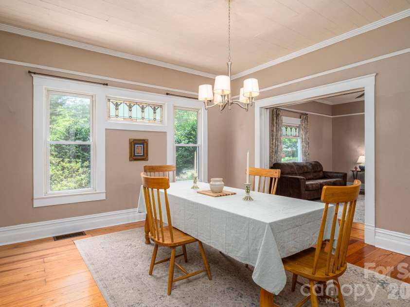 306 Old Post Road, Cherryville, NC 28021.  MLS# CAR4379652, YatesRealty ID 23310. 
