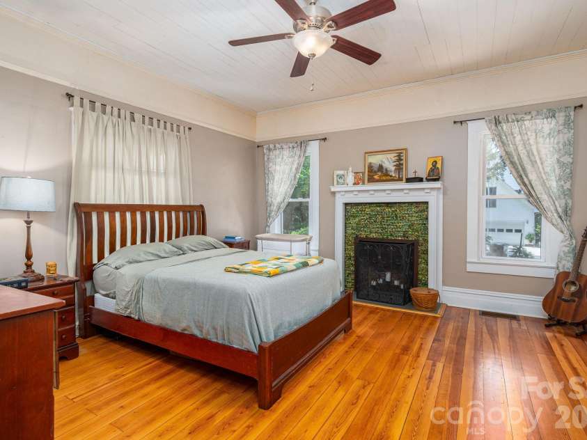 306 Old Post Road, Cherryville, NC 28021.  MLS# CAR4379652, YatesRealty ID 23310. 