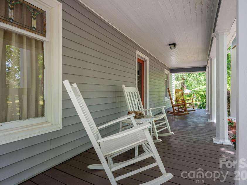 306 Old Post Road, Cherryville, NC 28021.  MLS# CAR4379652, YatesRealty ID 23310. 