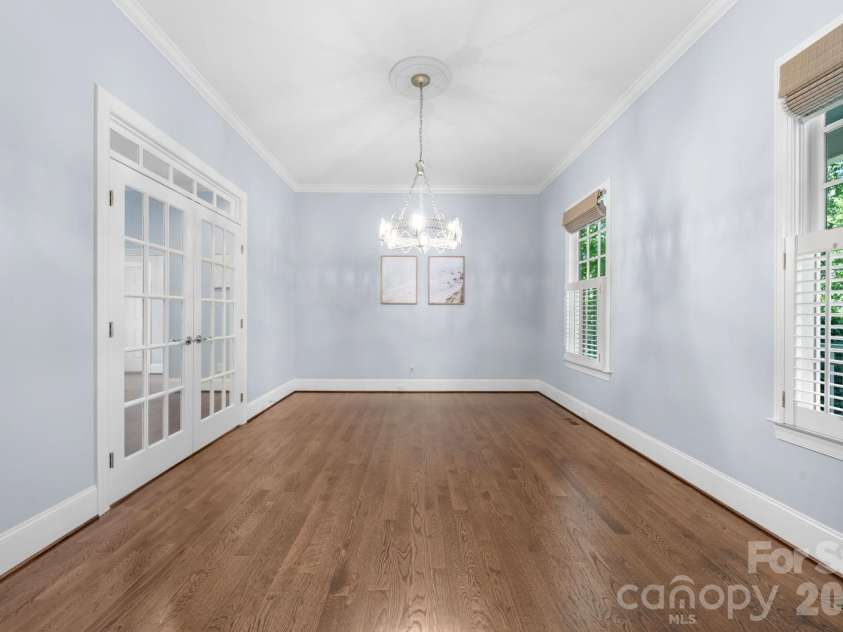 2953 Ninth Tee Drive, Newton, NC 28658.  MLS# CAR4370271, YatesRealty ID 23313. 