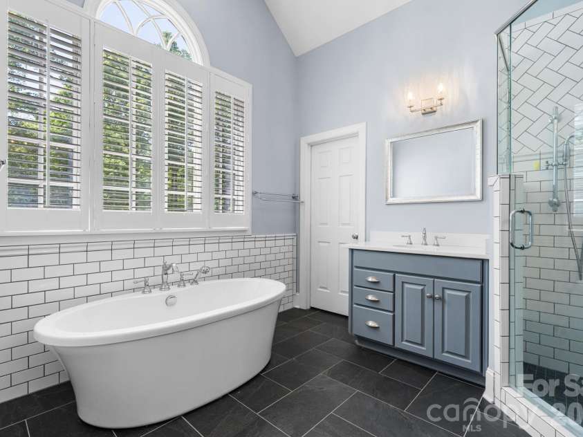 2953 Ninth Tee Drive, Newton, NC 28658.  MLS# CAR4370271, YatesRealty ID 23313. 