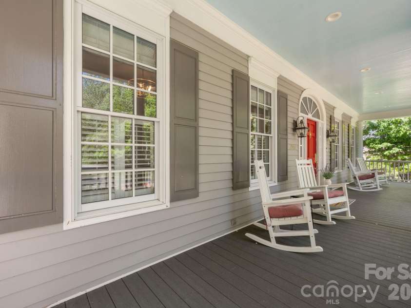 2953 Ninth Tee Drive, Newton, NC 28658.  MLS# CAR4370271, YatesRealty ID 23313. 