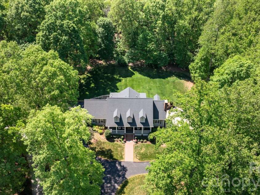 2953 Ninth Tee Drive, Newton, NC 28658.  MLS# CAR4370271, YatesRealty ID 23313. 