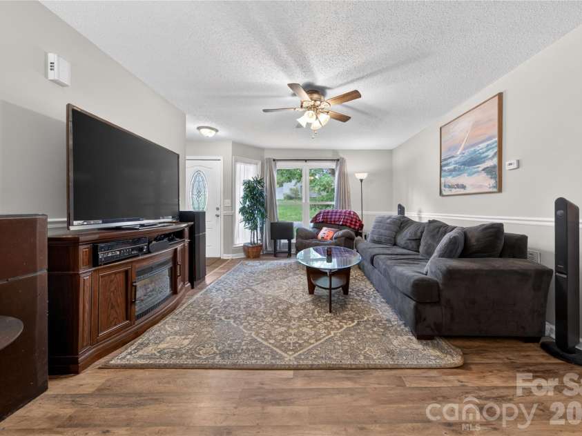 202 King David Lane, Gastonia, NC 28056.  MLS# CAR4379701, YatesRealty ID 23315. 