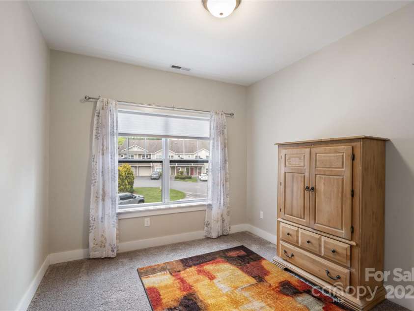 124 Foxden Drive, Fletcher, NC 28732.  MLS# CAR4244379, YatesRealty ID 23317. 