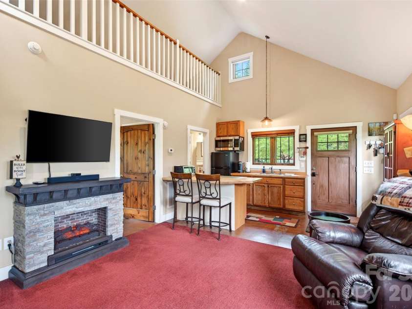 159 Osprey Roost Drive, Nebo, NC 28761.  MLS# CAR4380380, YatesRealty ID 23317. 