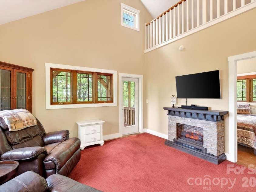 159 Osprey Roost Drive, Nebo, NC 28761.  MLS# CAR4380380, YatesRealty ID 23317. 