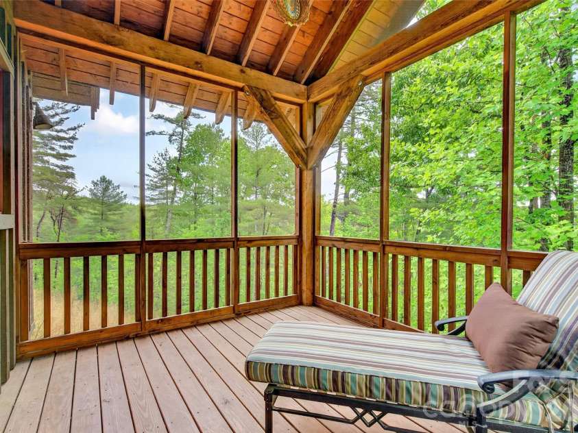 159 Osprey Roost Drive, Nebo, NC 28761.  MLS# CAR4380380, YatesRealty ID 23317. 