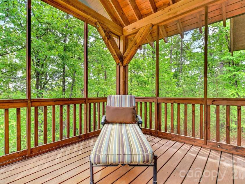 159 Osprey Roost Drive, Nebo, NC 28761.  MLS# CAR4380380, YatesRealty ID 23317. 