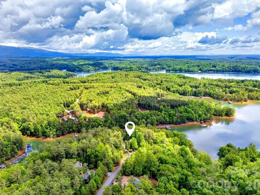 159 Osprey Roost Drive, Nebo, NC 28761.  MLS# CAR4380380, YatesRealty ID 23317. 