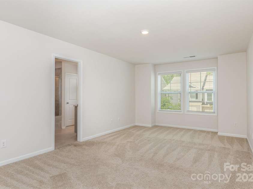 724 Little Bluestem Drive, Lake Wylie, SC 29710.  MLS# CAR4260356, YatesRealty ID 23318. 
