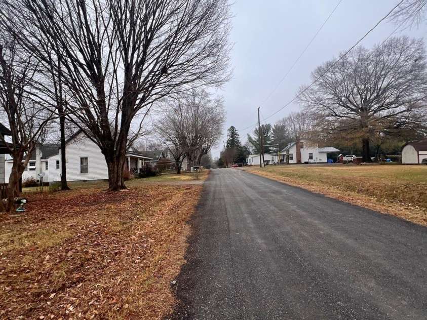 188 Wall Street, Mocksville, NC 27028.  MLS# CAR4328383, YatesRealty ID 2332. 