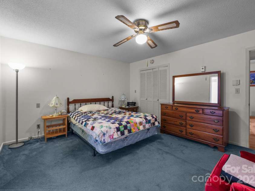 255 Quail Drive, Salisbury, NC 28147.  MLS# CAR4296842, YatesRealty ID 2332. 