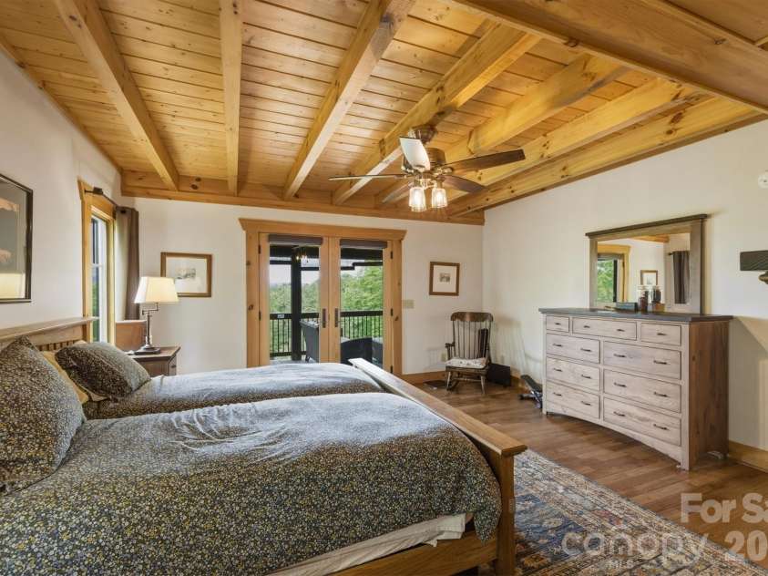39 Lakeside Path, Nebo, NC 28761.  MLS# CAR4381532, YatesRealty ID 23320. 
