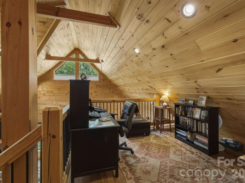 39 Lakeside Path, Nebo, NC 28761.  MLS# CAR4381532, YatesRealty ID 23320. Loft Office